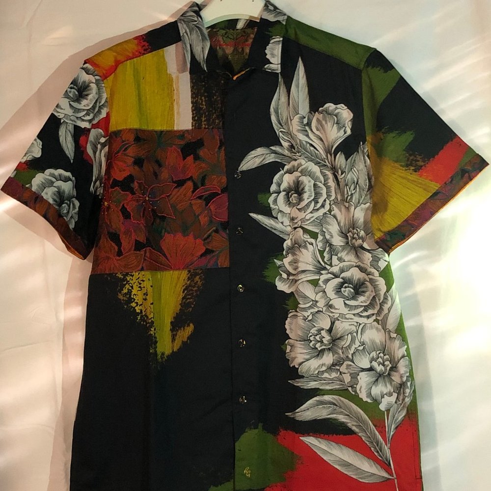 Limited Edition Short Sleeve Robert Graham